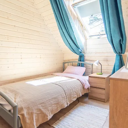 Hubertus Pogorzelica - Przy Plazy Holiday home *